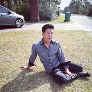 Meet your Posher, Tomas